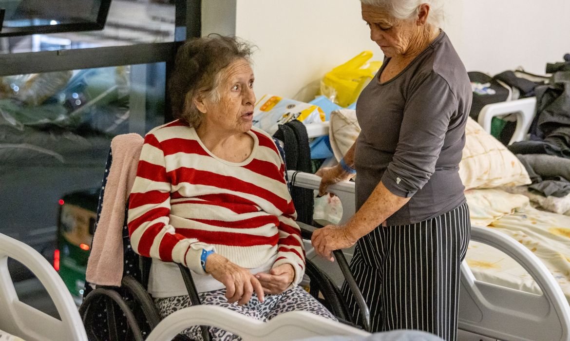 Desigualdade social acelera envelhecimento, diz estudo internacional