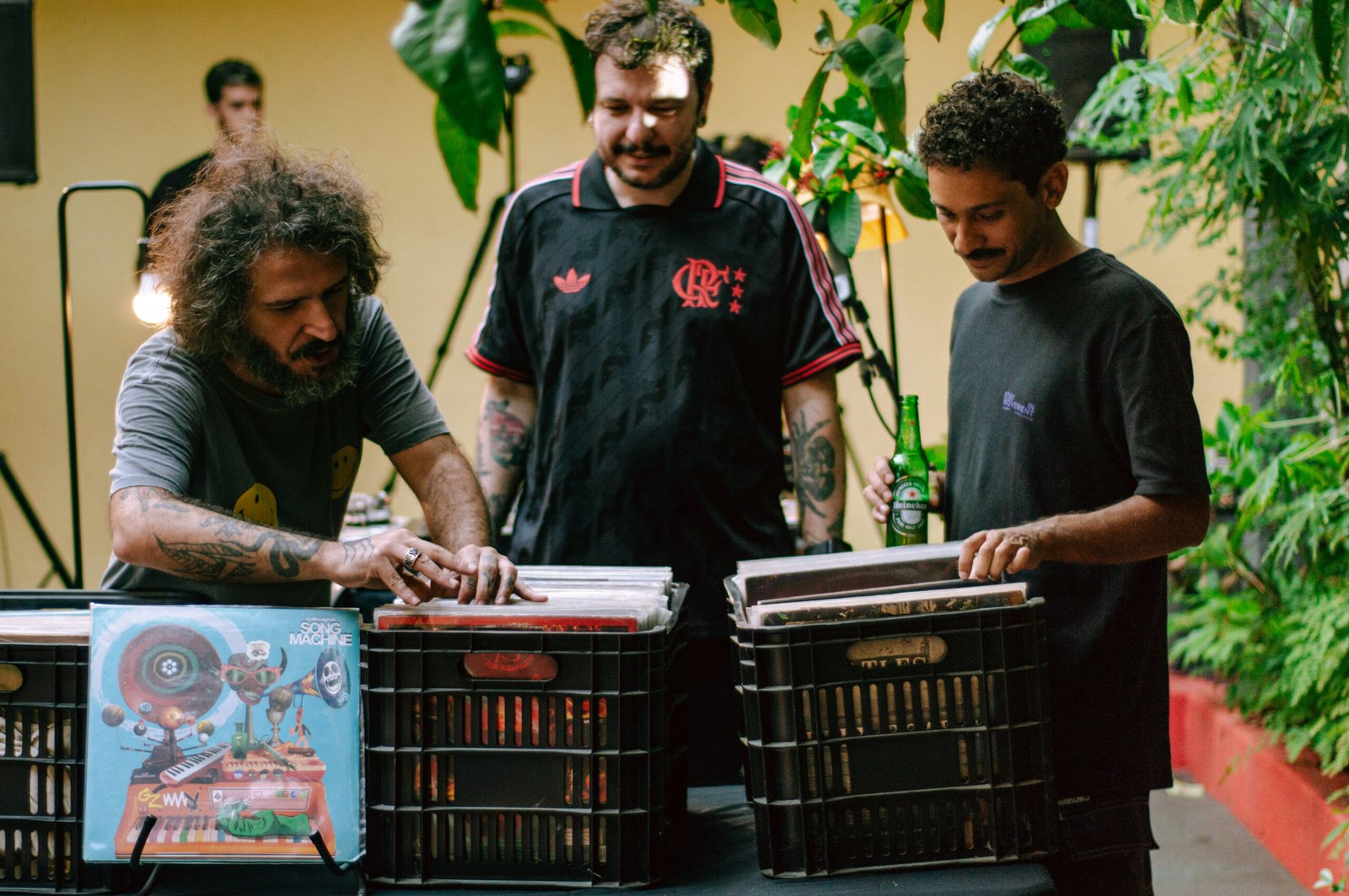 Guaxo Sessions realiza 2ª edição com exibição de jogo do Brasil e DJ em Vitória