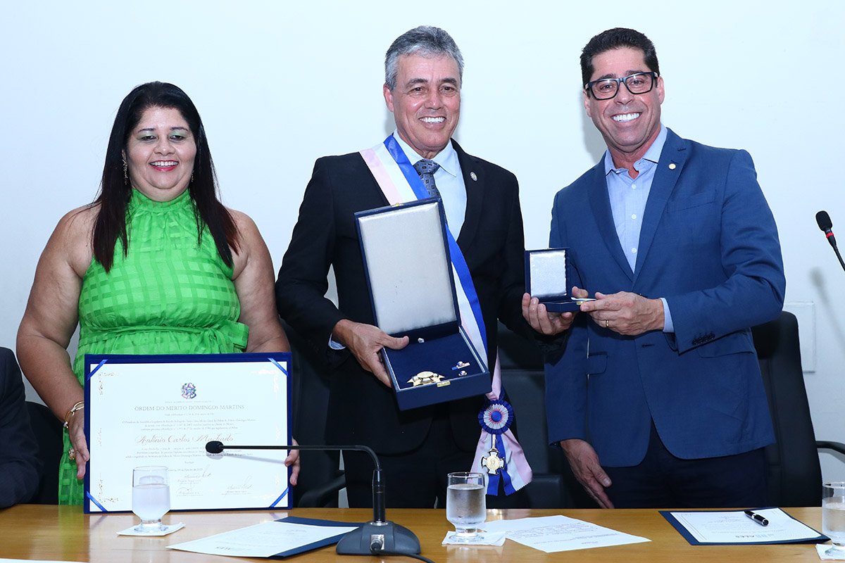 Toninho da Emater assume mandato na Assembleia Legislativa doES