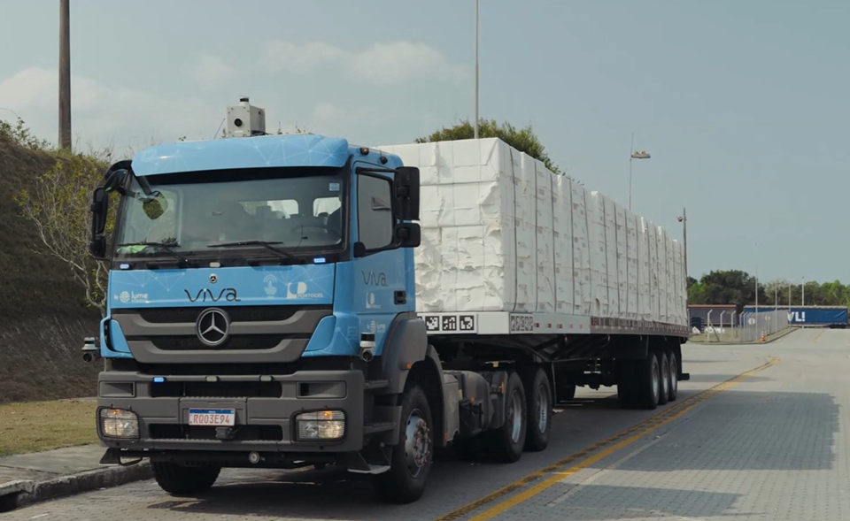Primeiro caminhão 100% autônomo do Brasil entra em operação em Aracruz