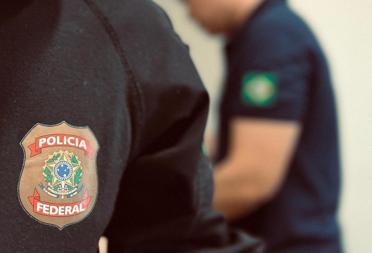 Operação da Polícia Federal investiga corrupção na área da saúde no ES