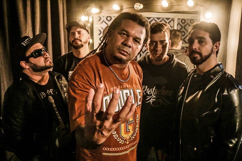 Rastaclone se apresenta na Praia do Morro em programação de verão de Guarapari