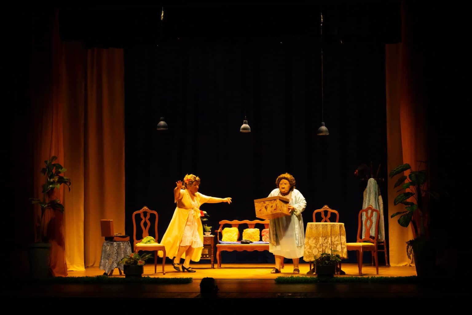 Aldeia Sesc Ilha do Mel reúne teatro, dança e circo a preços populares em Vitória
