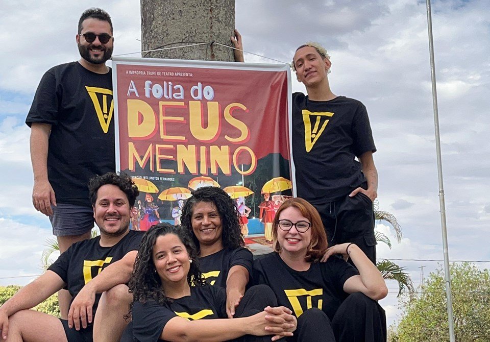 Grupo capixaba Imprópria Trupe conquista 4 prêmios em festival de teatro em Goiás