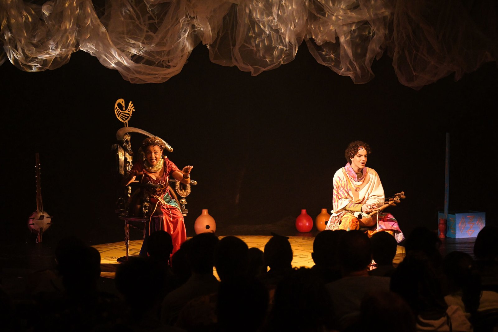Elisa Lucinda apresenta o espetáculo ‘O Princípio do Mundo’ no Teatro da Ufes