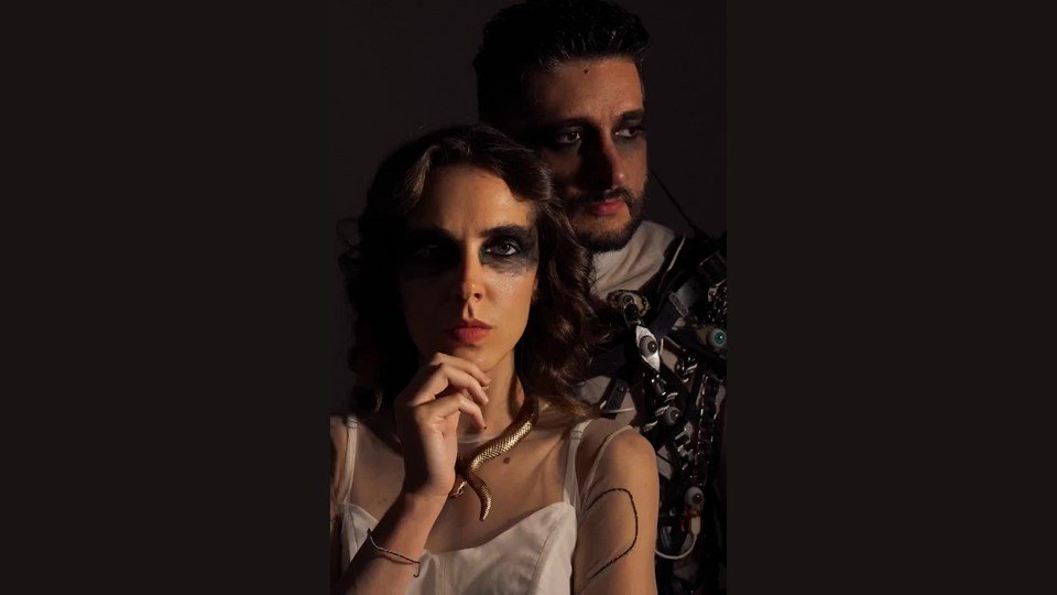 Dom Casmurro ganha adaptação em peça no Theatro Carlos Gomes