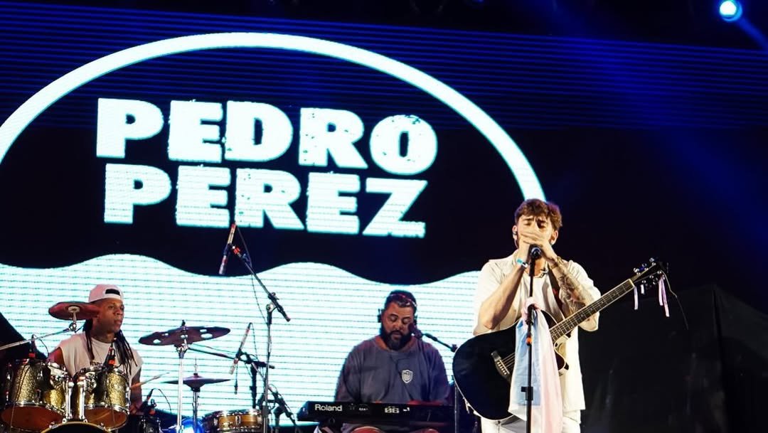 Pedro Perez apresenta novo álbum ‘Maré Nova’ em show durante a WSL em Guarapari