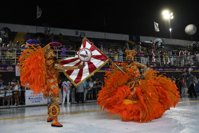 Desfiles da Série Ouro do Carnaval de Vitória terão entrada gratuita na arquibancada