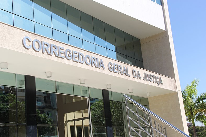 TJES tem seleção aberta para analista judiciário; salários chegam a R$ 9,8 mil