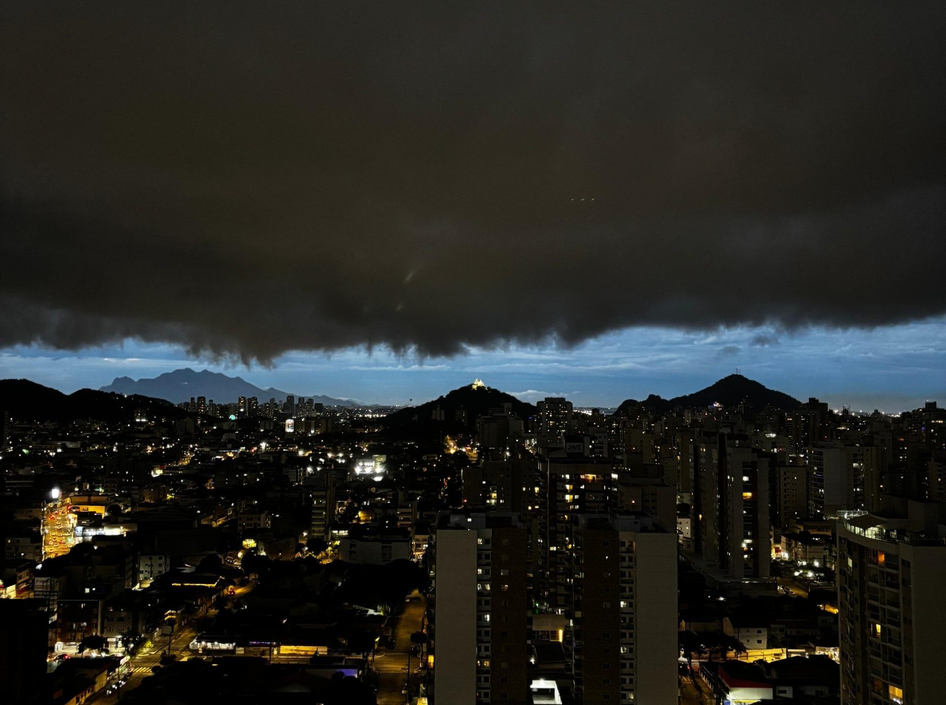 Sol ou chuva? Veja como fica a previsão do tempo para os próximos dias no ES