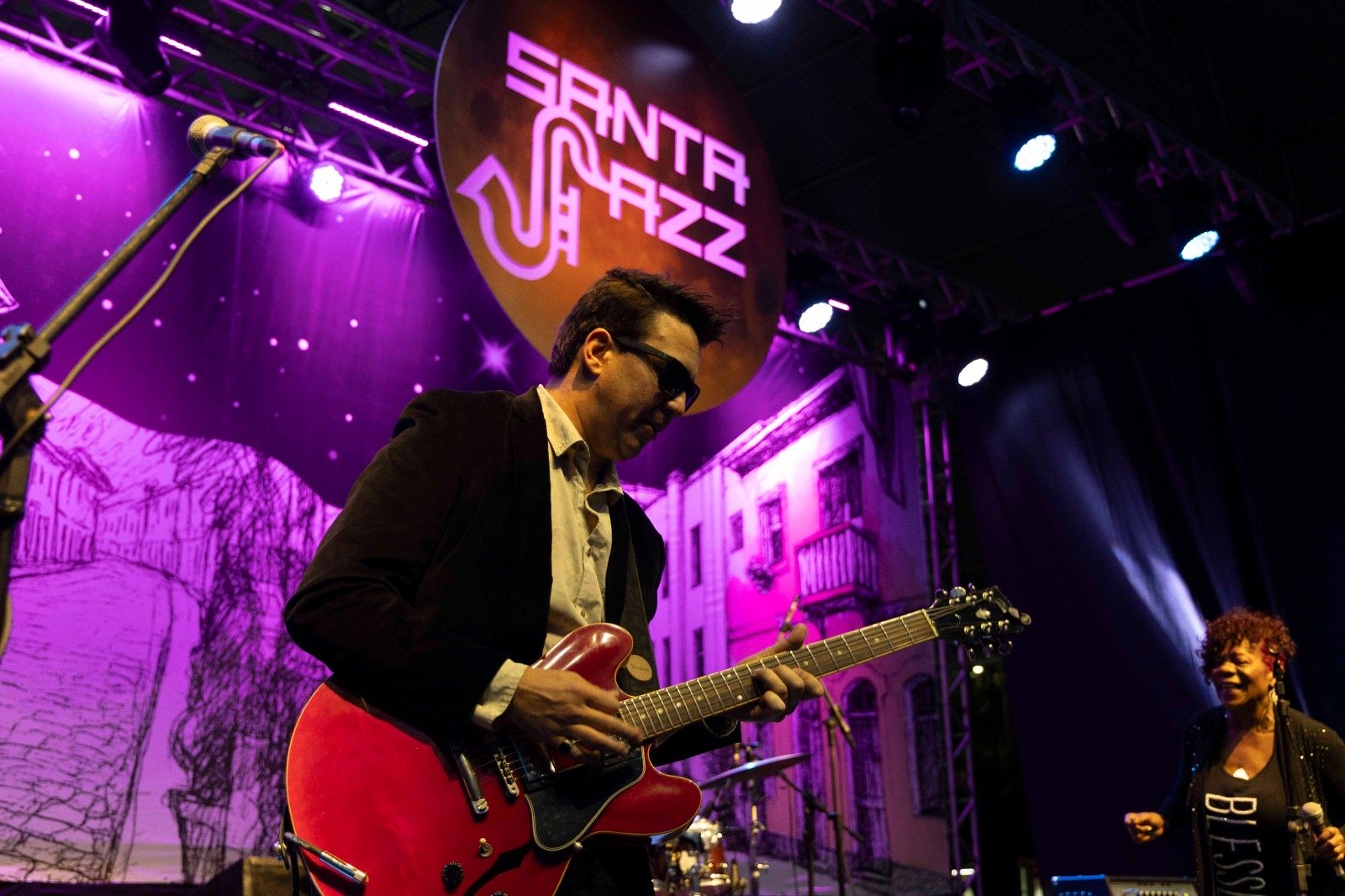 Santa Jazz vai liberar entrada gratuita para shows internacionais