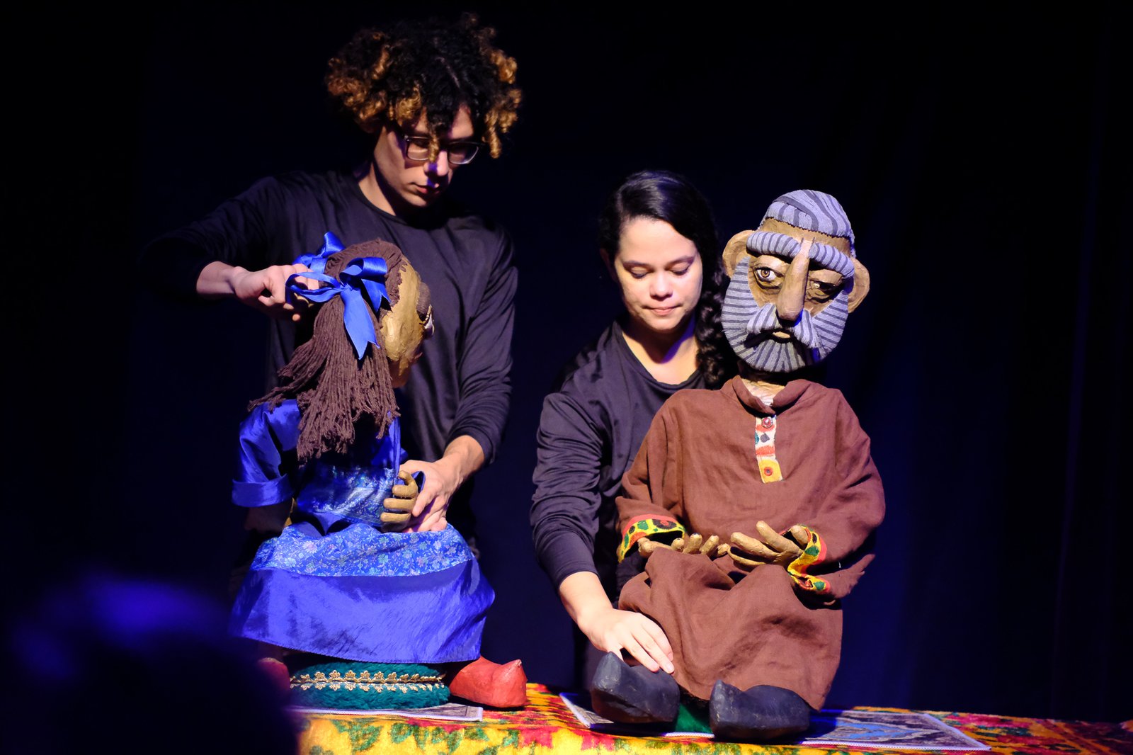 Grupo Árvore abre vagas para oficina gratuita de teatro de formas animadas em Vitória