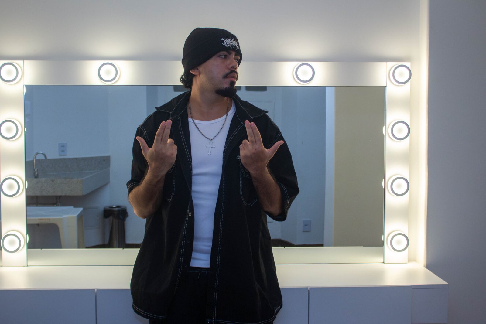 Rapper P$YCHO lança EP ‘Ovelha Negra’ em evento no Centro de Vitória