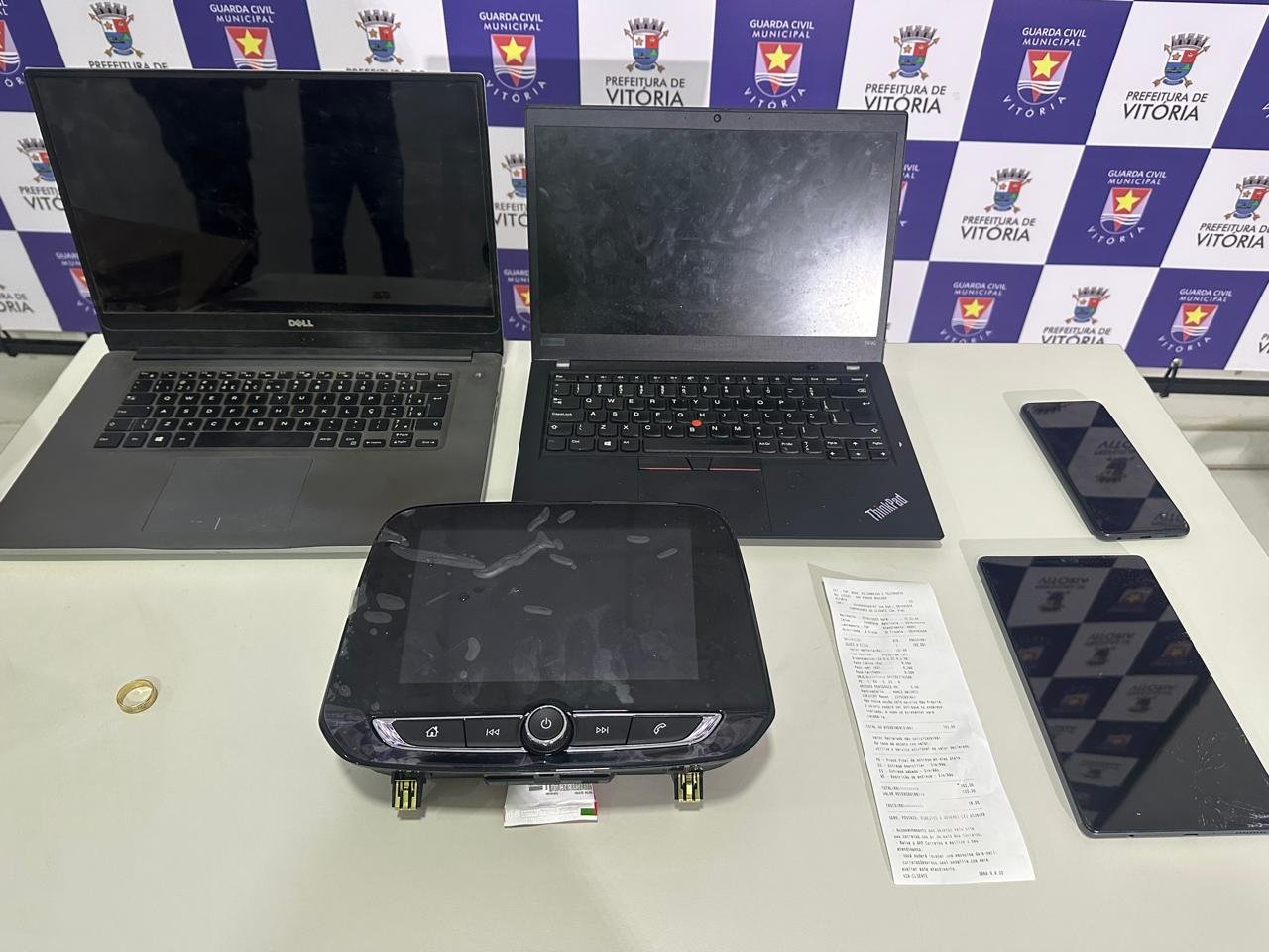 Estrangeiros são presos suspeitos de integrarem quadrilha de furto a eletrônicos no ES