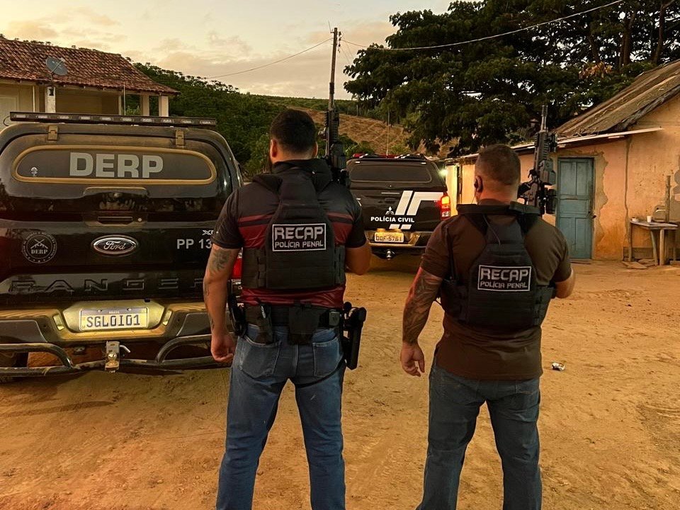 Foragido por crimes de homicídio e estupro é preso no ES