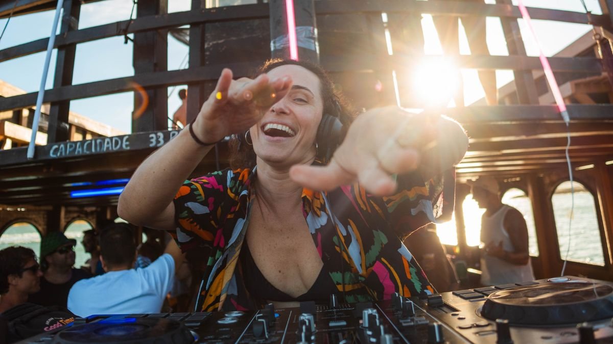 Discotopia leva música eletrônica para a Guarderia neste sábado (8)