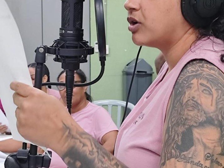 Músicas criadas por internos do sistema prisional do ES chegam aos streamings